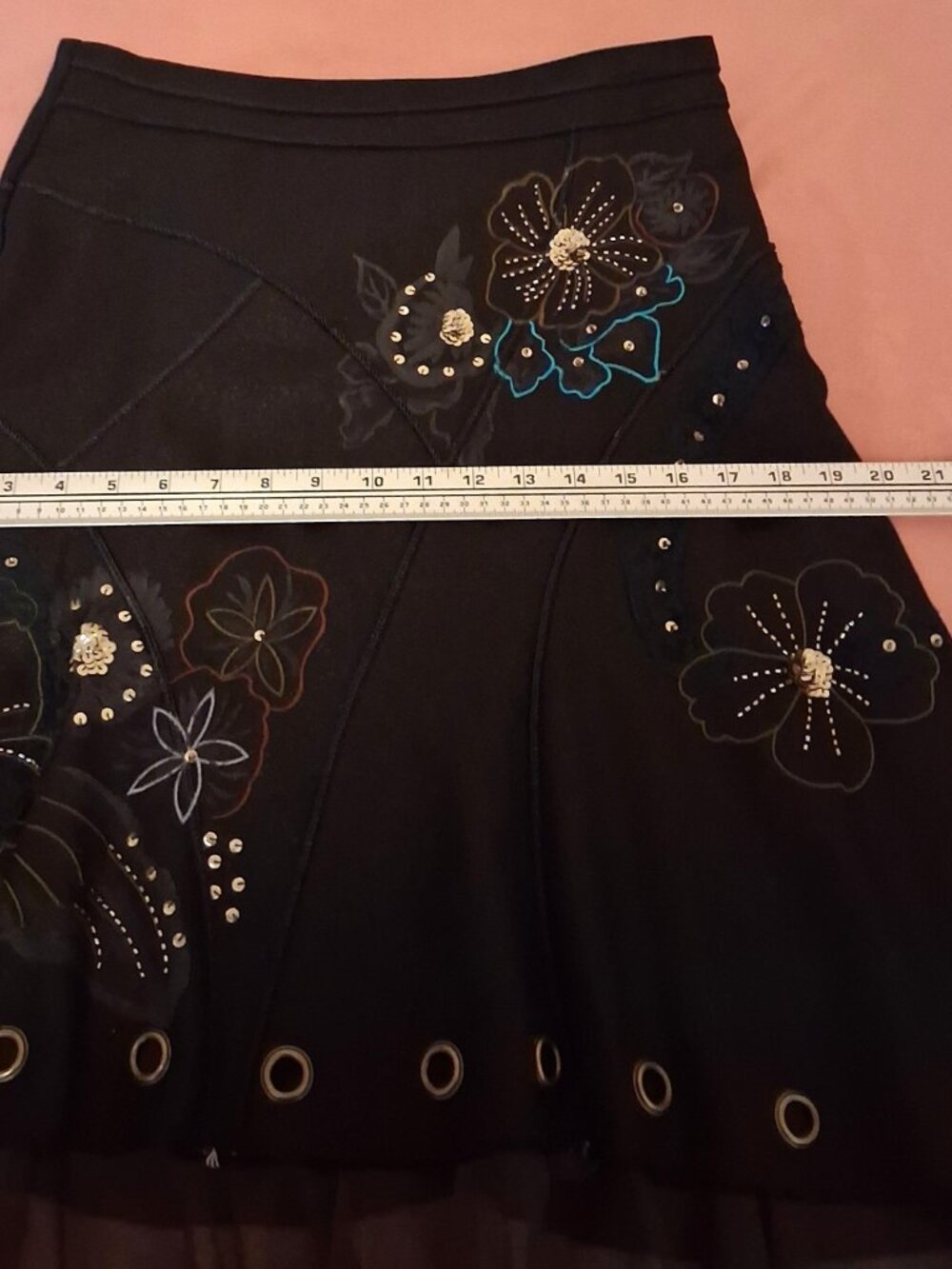 Simon Chang Quiet Luxury Embroidered Patchwork Statement Piece Skirts 12 - Picture 9 of 14